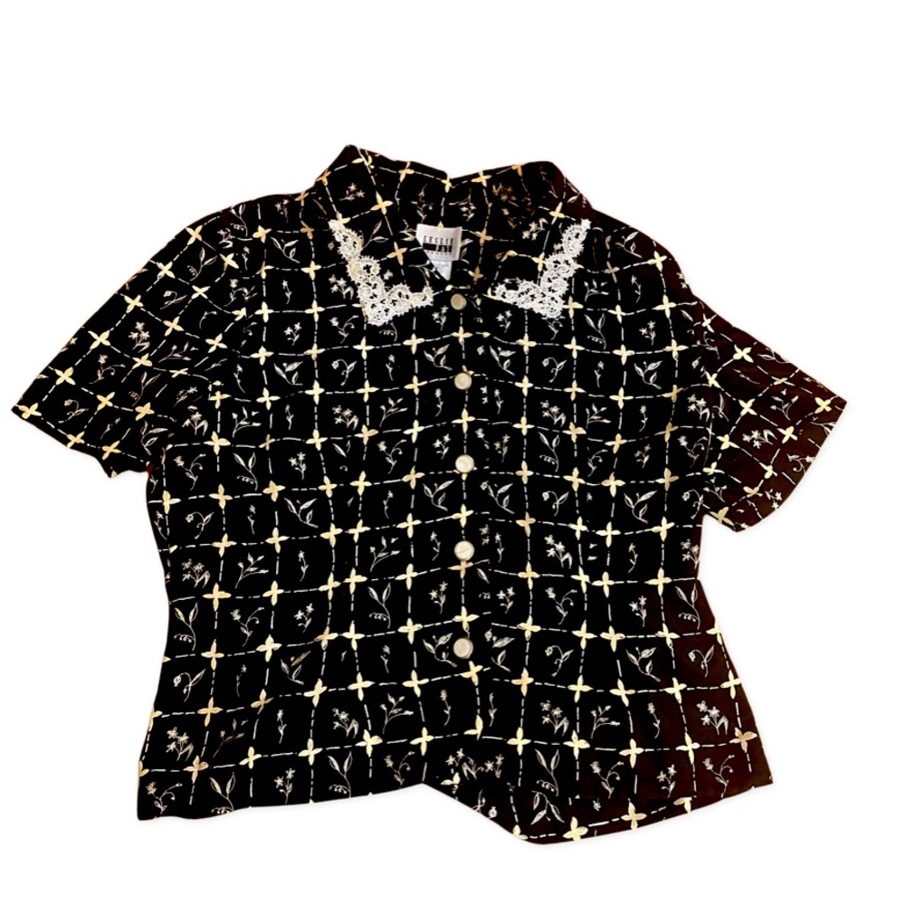 Vintage button up blouse with plant print